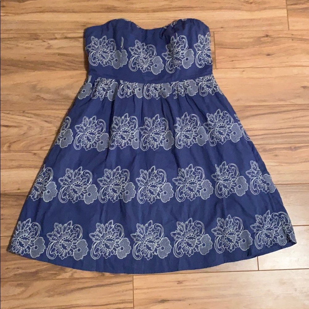 Strapless embroidered dress 100% cotton